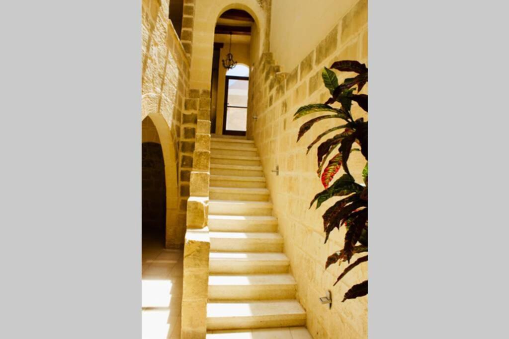 Casa vacanze 400 Year Old Converted With Private Pool
