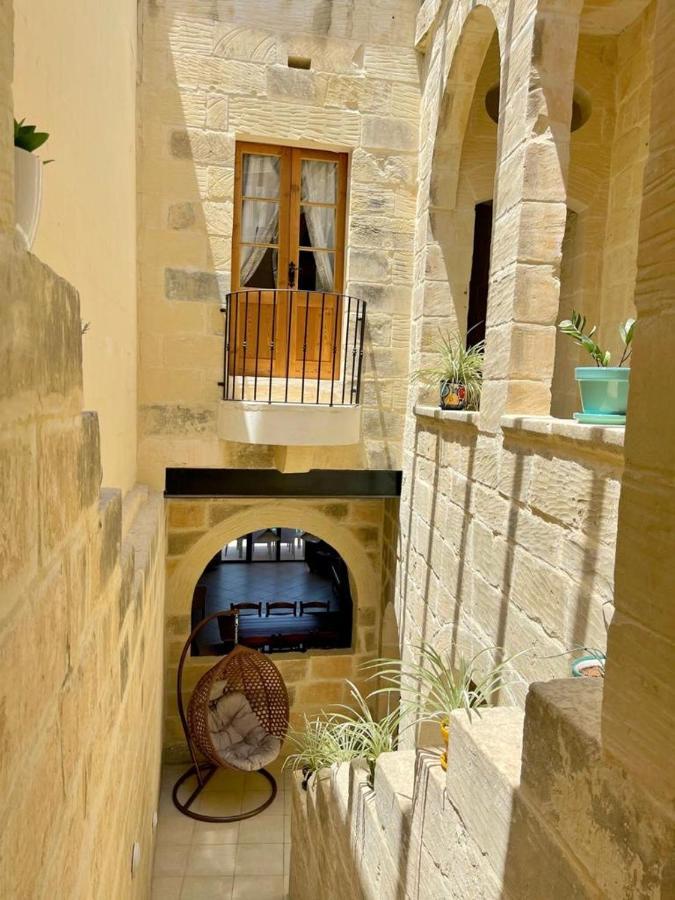 400 Year Old Converted With Private Pool Xagħra