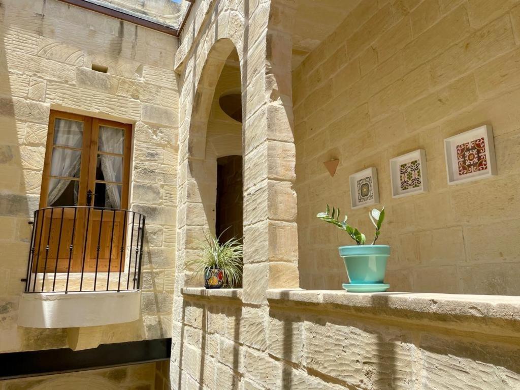 Casa vacanze 400 Year Old Converted With Private Pool Xagħra